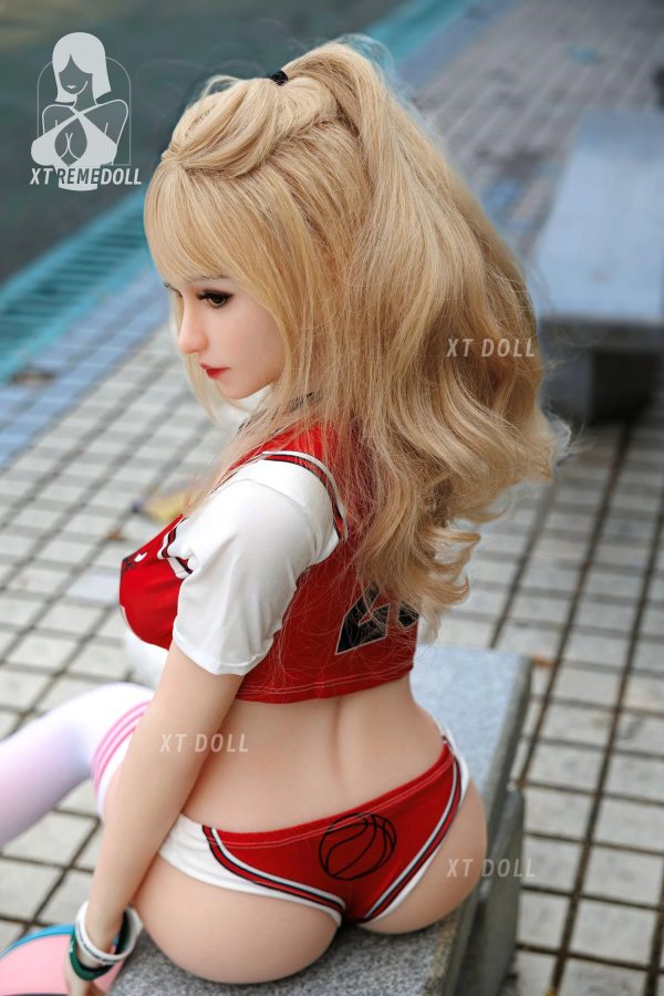 La bambola dell'amore in silicone realistico di 157 cm Kimberly indossa una maglia da basket-157 cm di altezza bambola dell'amore in silicone realistico kimberley 14 bella bambola reale