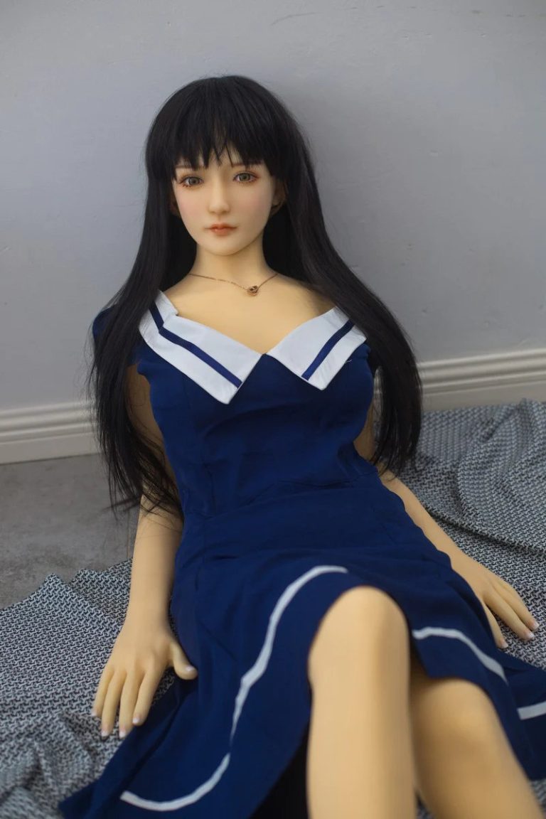 158 cm grande enseignante vraie poupée Riko TPE réaliste sexy sexpuppe-riko 158cm teen real doll tpe la plus réaliste 1 belle vraie poupée