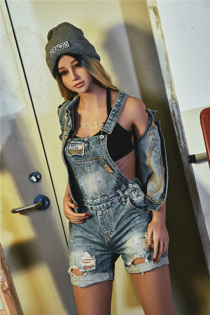 163 cm TPE-Poupées sexuelles poitrine moyenne Jeans Les filles aiment le fitness, Irontech Mikyy-163cm tpe lovepuppen irontech jeans poupée 8 belle vraie poupée