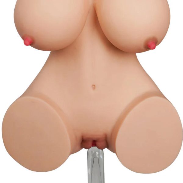tantaly grote borsten seks torso 3