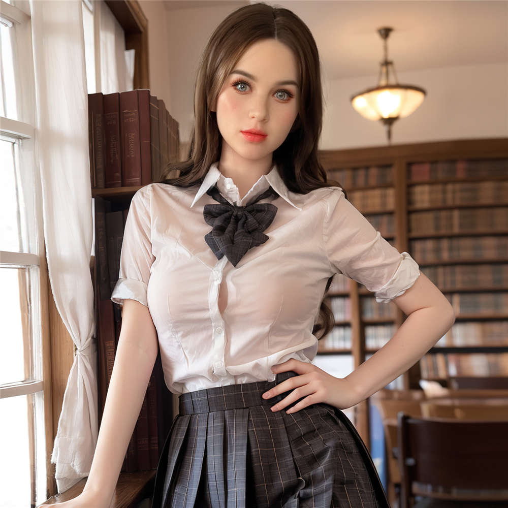 Schlanke TPE Sexpuppe Katalina Rosretty Doll mit kleinen Brüsten